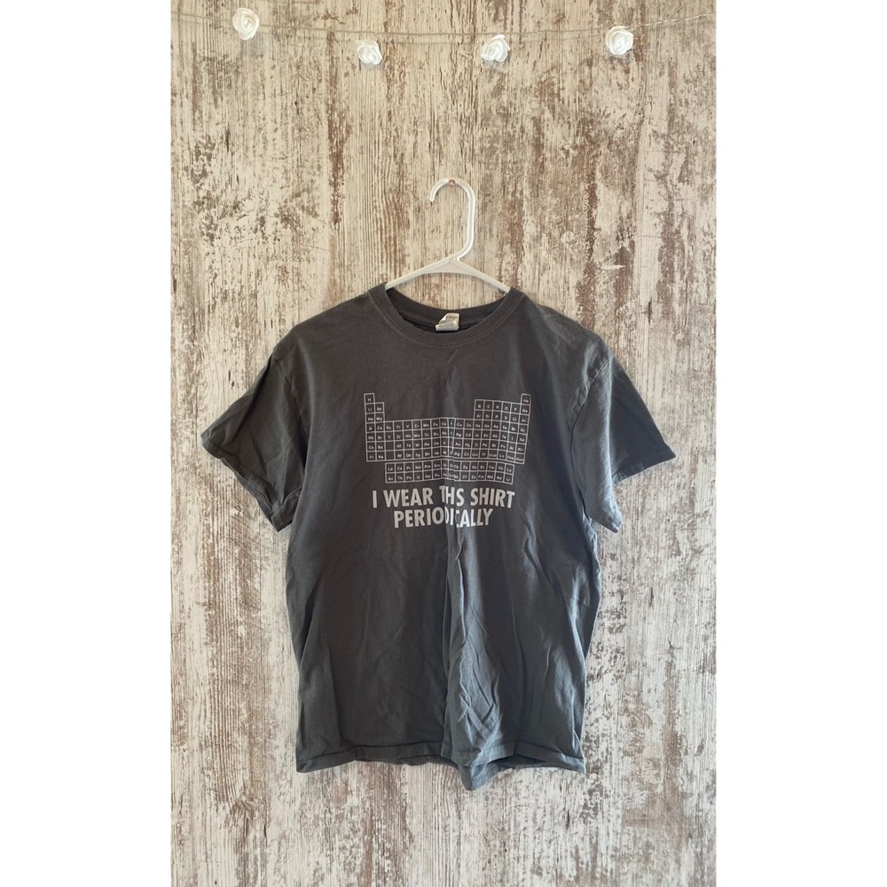Gildan shirt - Picture 1 of 1